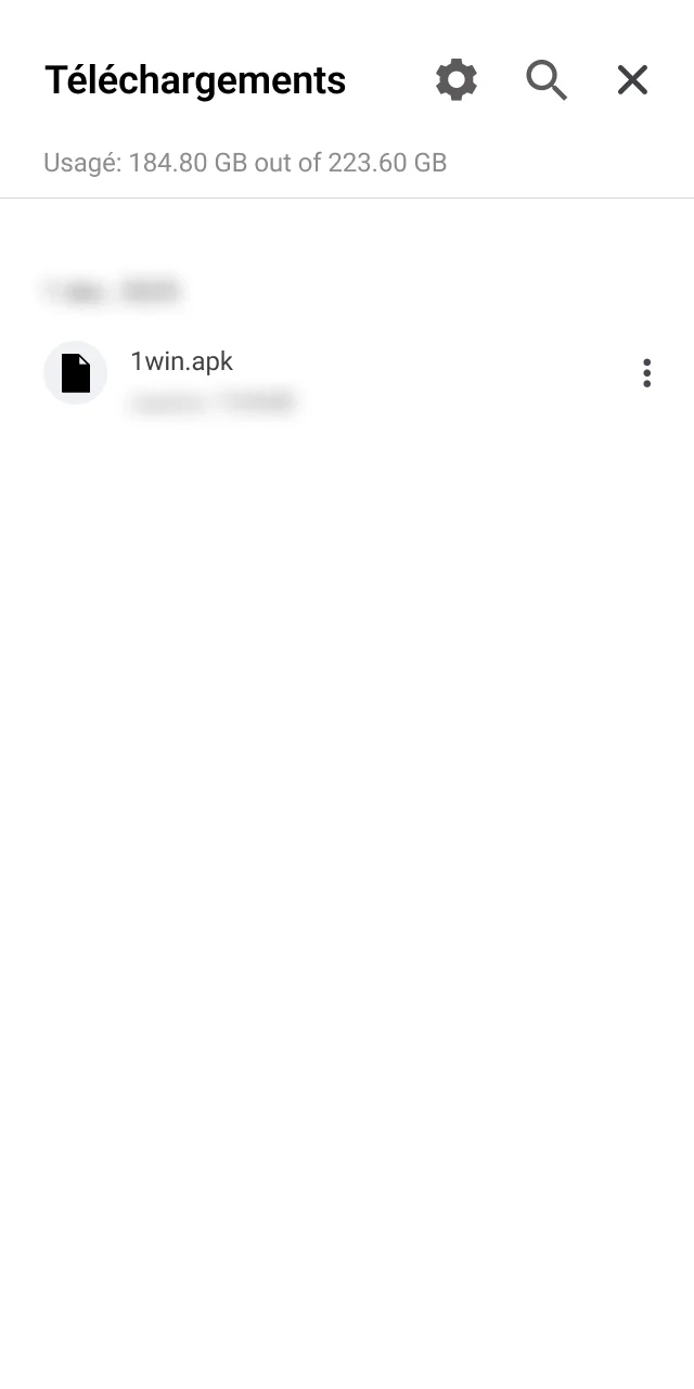 Trouvez le fichier APK de l'application 1win sur votre smartphone.